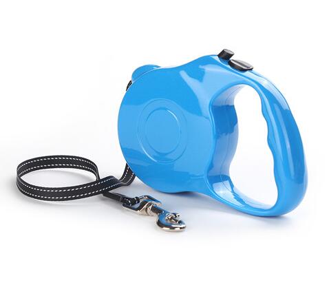 Extending nylon dog leash webbing detail — The Pet Society