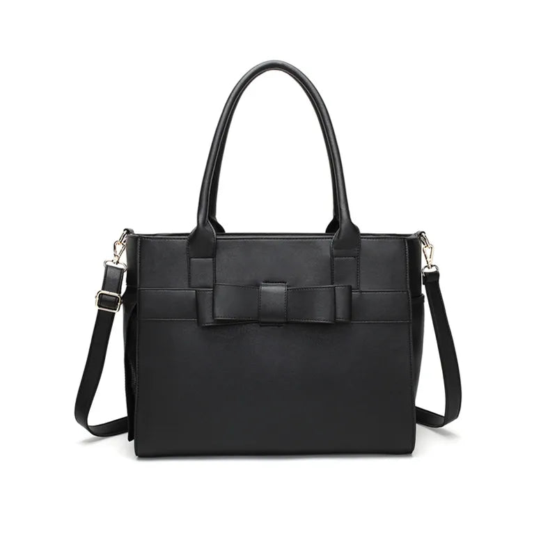 Sac à bandoulière en cuir pour chien et chat, accessoire de transport portable pour l'extérieur, idéal pour les chiots et les chats 