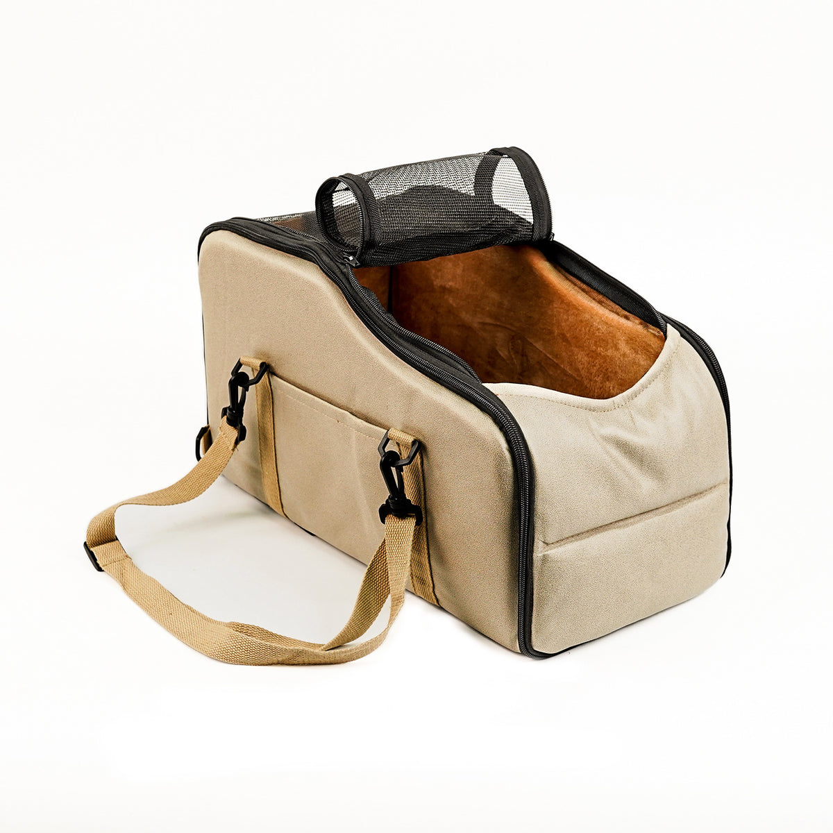 Dog Car Seat full view light background TPS
