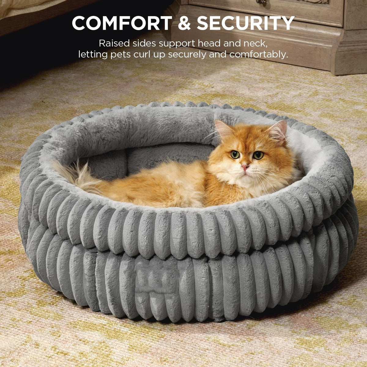 Cat Bed white three-quarter view TPS