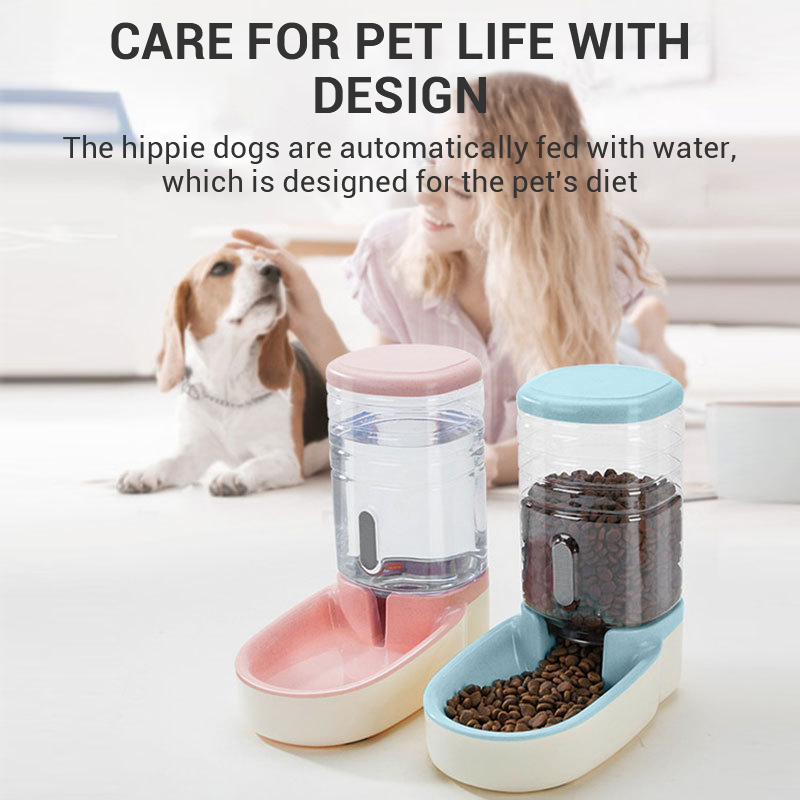 Pet Feeder three-quarter view TPS