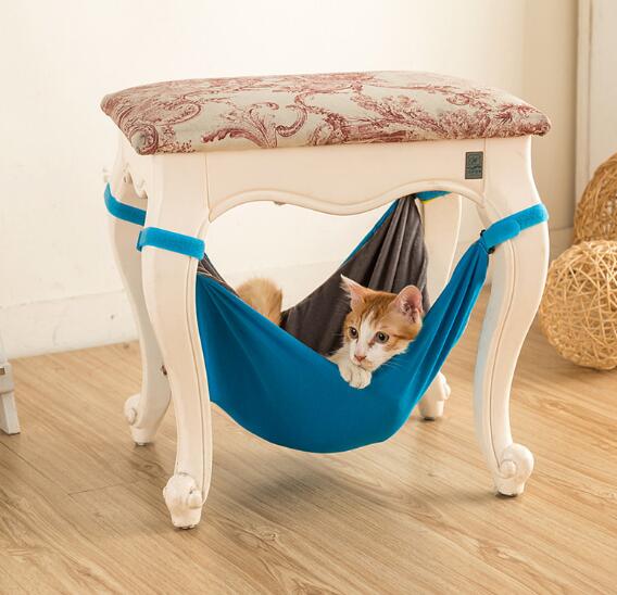 Cat Bed — Black Edition, angle 3 — The Pet Society